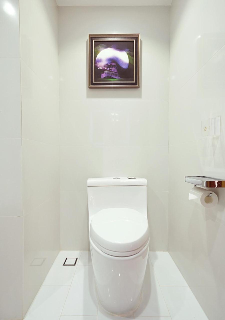 Royal Dragon Hotel Macau Buitenkant foto