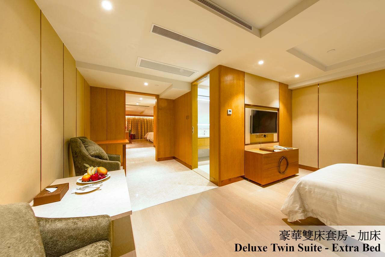 Royal Dragon Hotel Macau Buitenkant foto